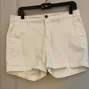 Old Navy Women's Everyday White Shorts